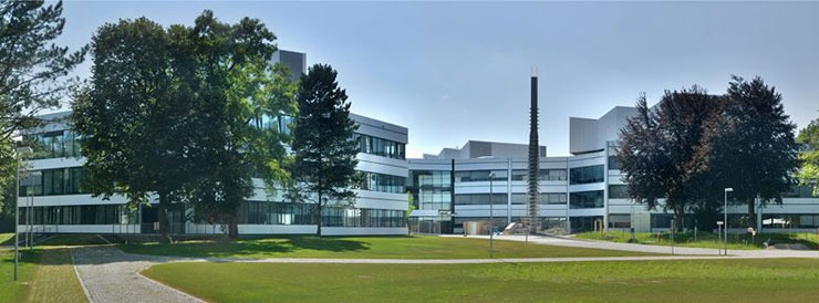 Abbildung 1: Universität der Bundeswehr München (Quelle: http://www.master-and-more.de/nc/mastersuche/detailansicht/profil/hochschule/universitaet-der-bundeswehr-muenchen-980000280.html